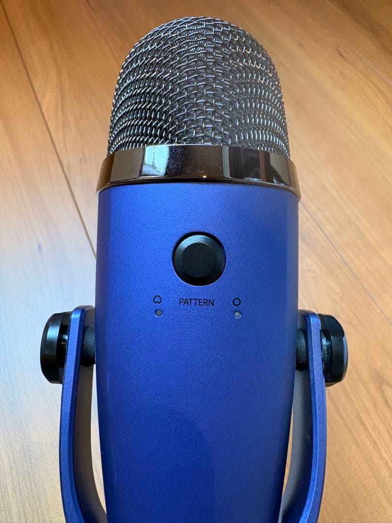 Blue Yeti USBマイク 青