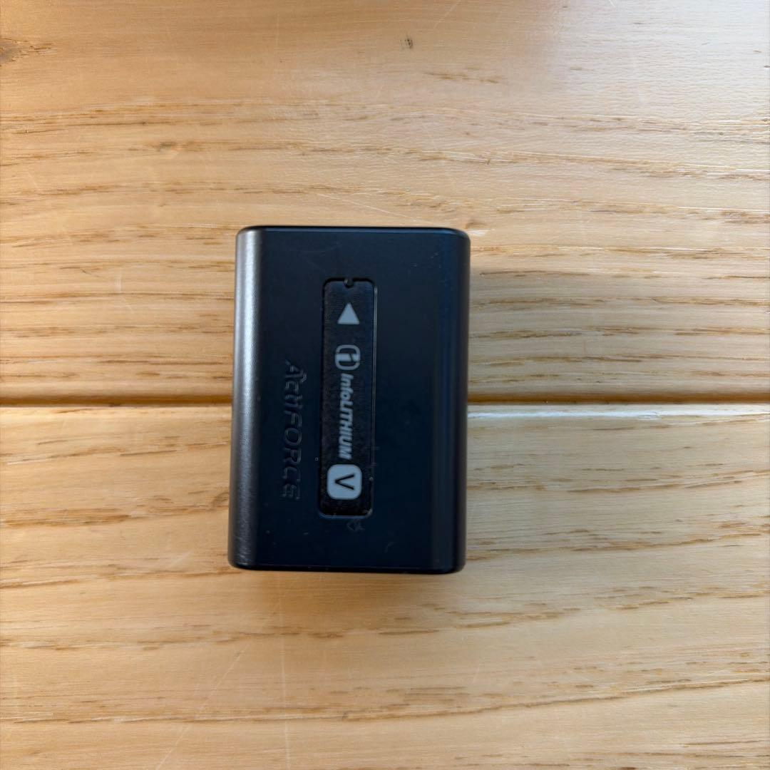 SONY HDR-CX680 ホワイト 元箱付 美品 動作良好 別売ケース付き