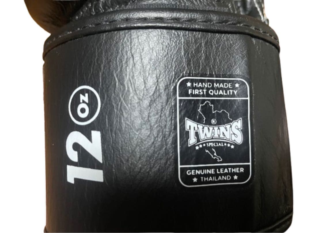 TWINS SPECIAL ボクシンググローブ 12oz ブラック本皮