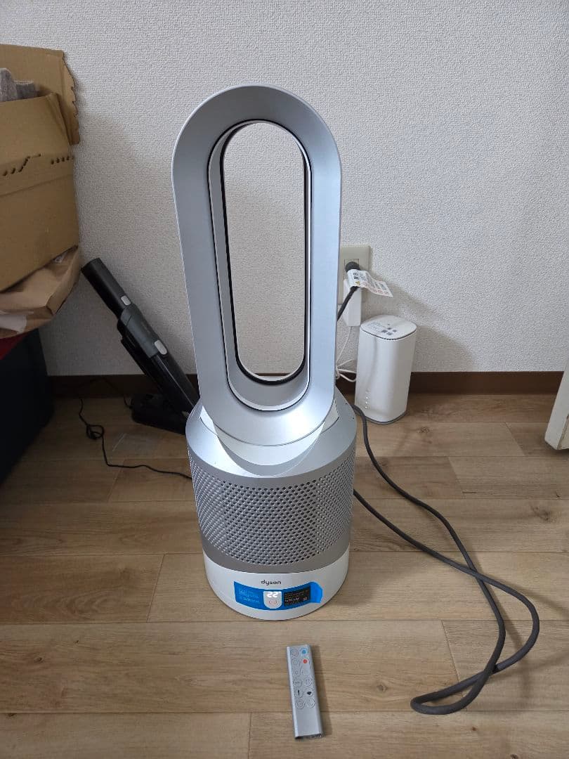 ダイソン 空気清浄機能付ファンヒーター HP03