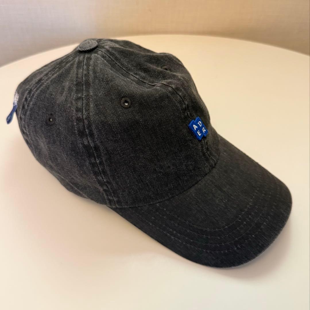 ADERERROR Tagキャップ