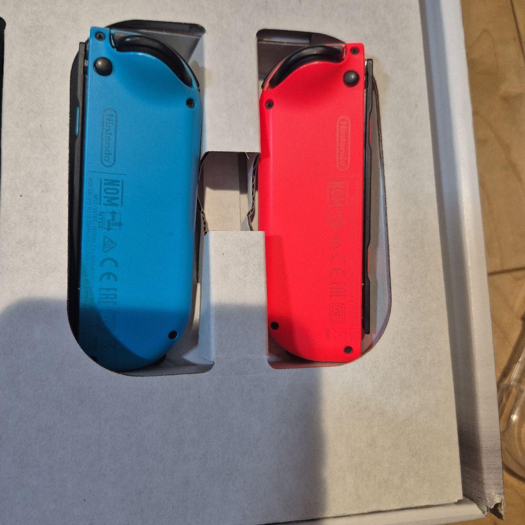 Nintendo switch 2018　本体　比較的美品　1728NS