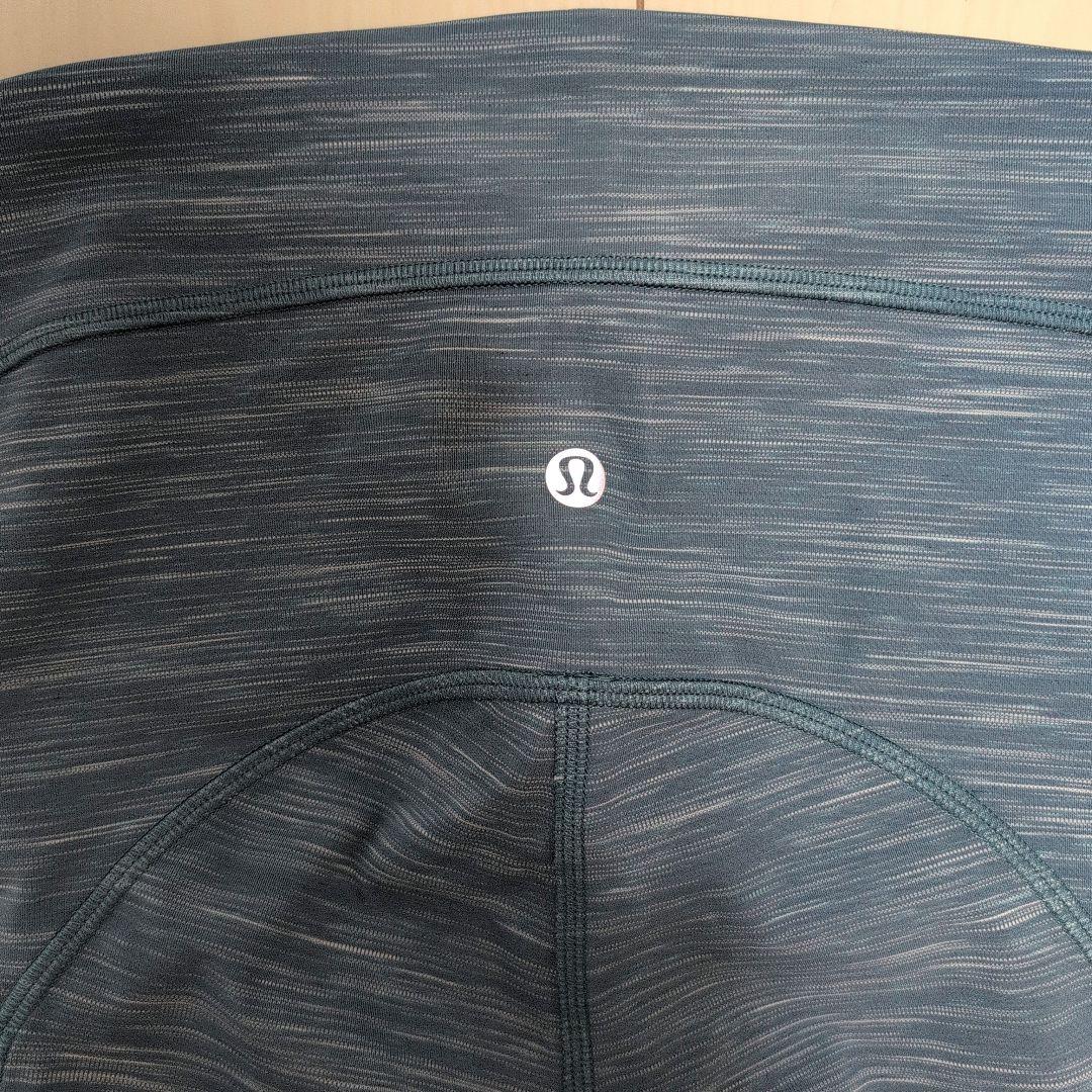 Lululemon ヨガパンツ 　レギンス　サイズ4