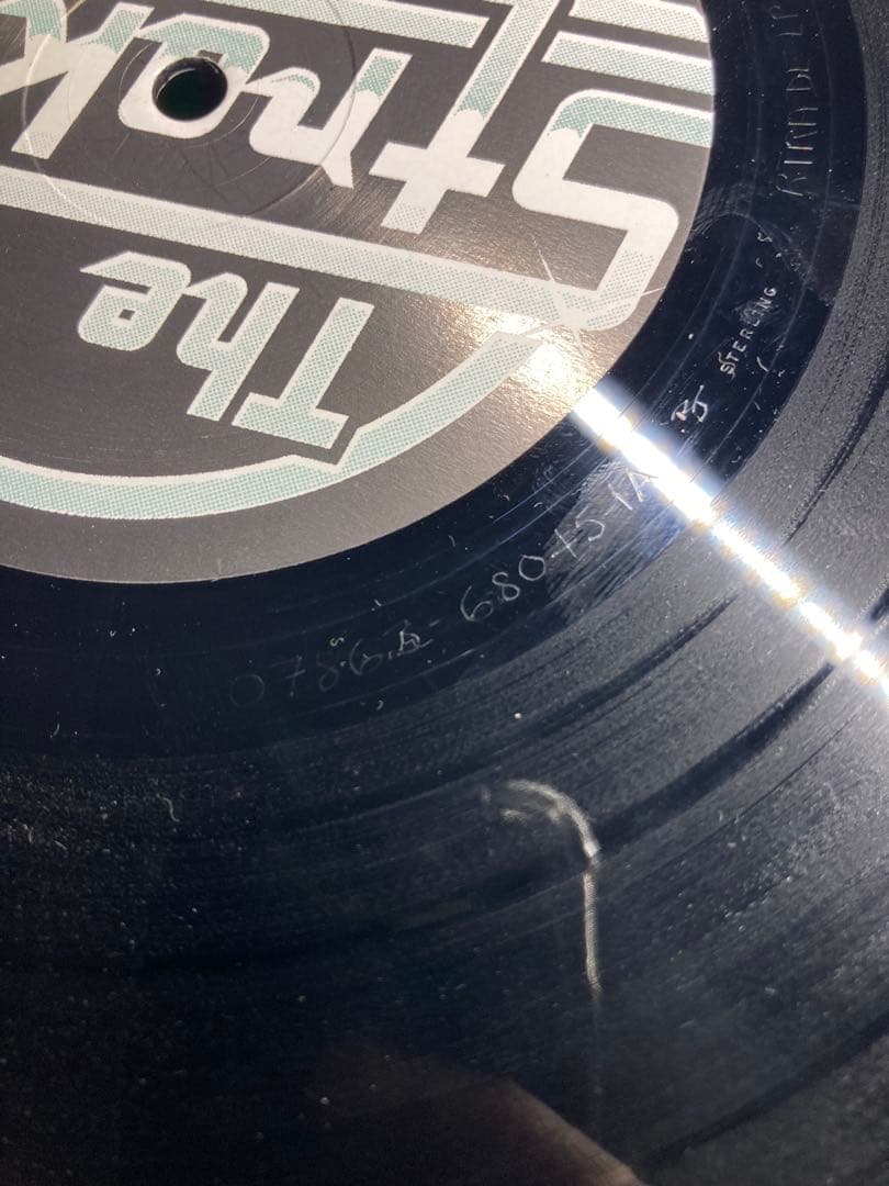 THE STROKES Is This It Rough Trade盤UKプレス
