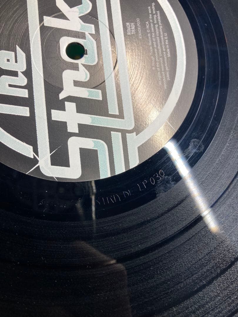 THE STROKES Is This It Rough Trade盤UKプレス