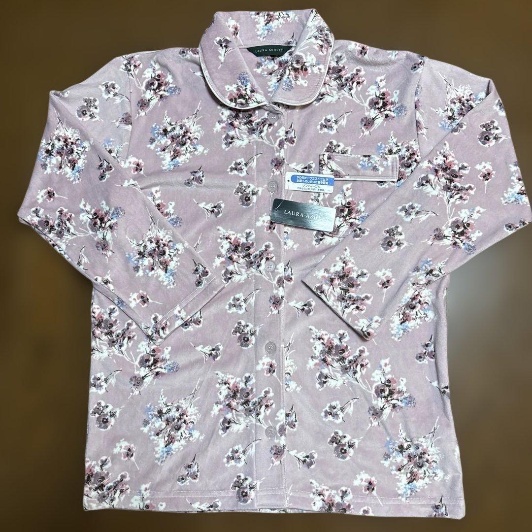 新品【LAURA ASHLEY 】婦人パジャマ 冬物パジャマ Mサイズ