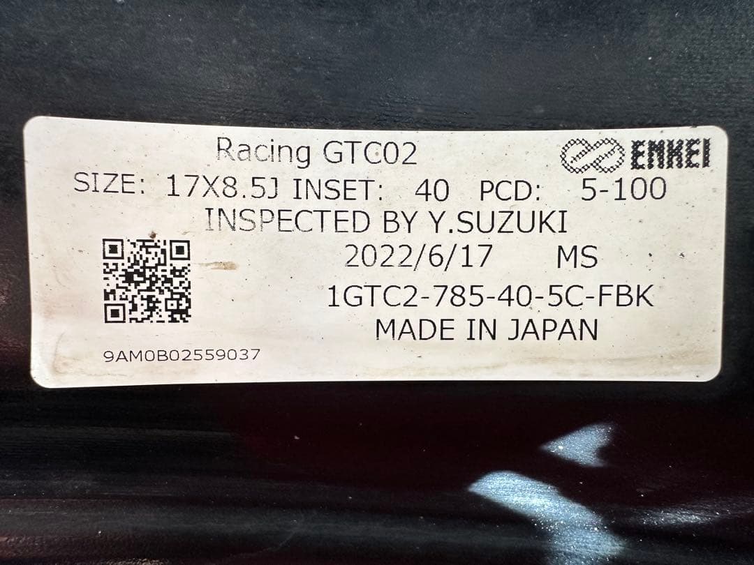 エンケイRacingGTC02 8.5J+40 PCD100 5穴 プリウス86