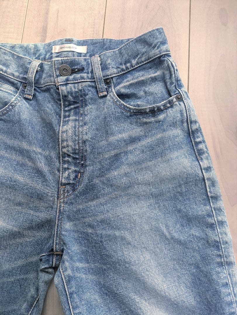 MOUSSY MVS FLARE 26　デニム